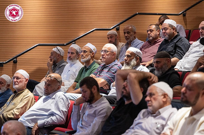 استمرار التعاون بين رجال الدين وسلطة الاطفاء والانقاذ